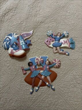 Set of 3 Vintage cheerleader wall plaques (Home Interiors - 1993)
